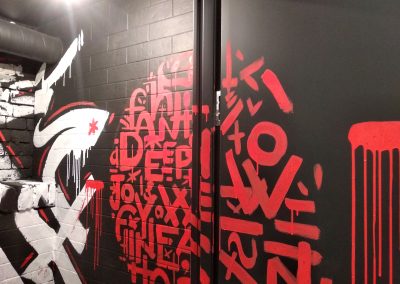 Роспись помещения в баре Punk Brew в Санкт-Петербурге